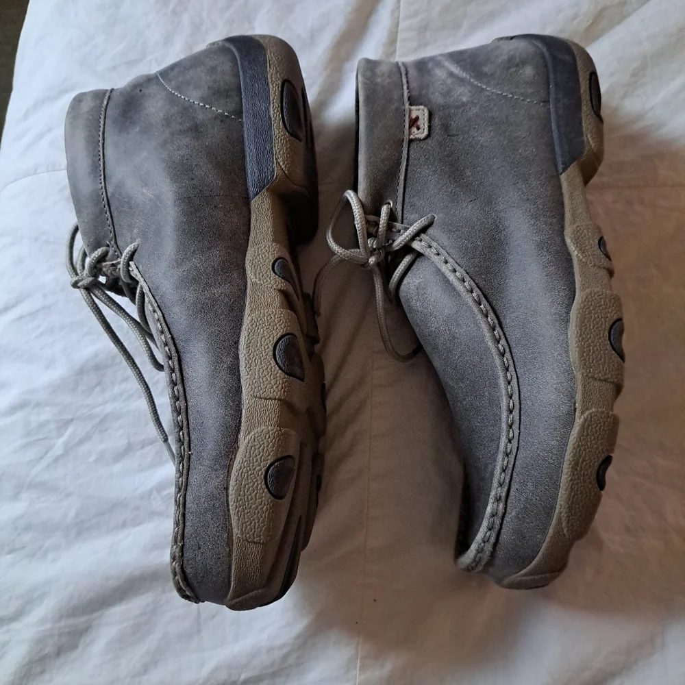 Twisted X Men's LaceUp Round Toe Driving Moc Grey 8.5 Likenew Condition